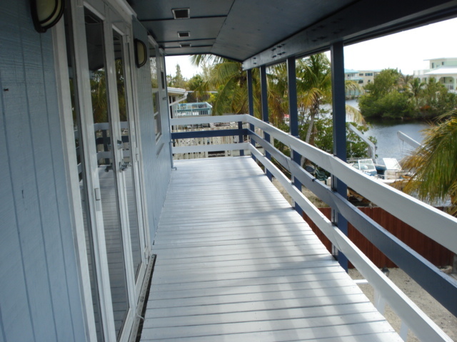 619 La Paloma Road Key Largo, FL 33037 - Photo 5 of 18 back porch