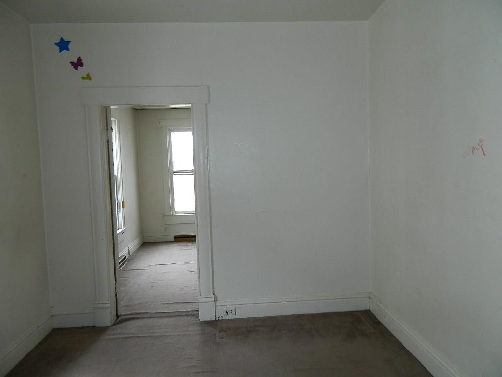 1422 Clay Street Springfield, OH 45505 - Photo 11 of 18