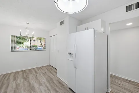 $153,900 | 4725 Lucerne Lakes Boulevard East, Unit 114, Lake Worth, FL 33467