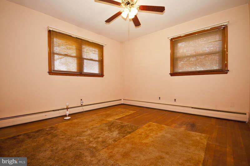 4329 Holbrook Road Randallstown, MD 21133 - Photo 21 of 28 Bedroom (Master)