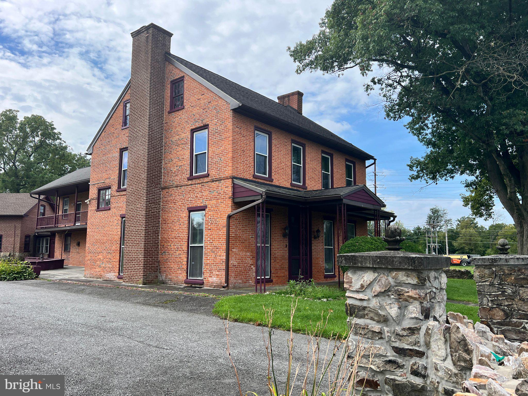 3985 Locust Grove Road Columbia, PA 17512 - Photo 2 of 83 Gallery Image 2