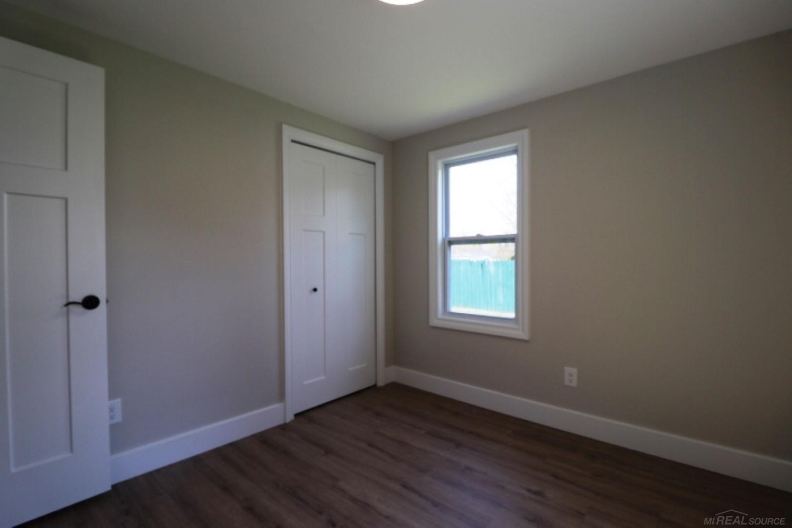 3907 Ravenswood Road Marysville, MI 48040 - Photo 19 of 30 50139127-1bb72a94-e2d2-4151-81c3-1cbedceeec8d.JPG