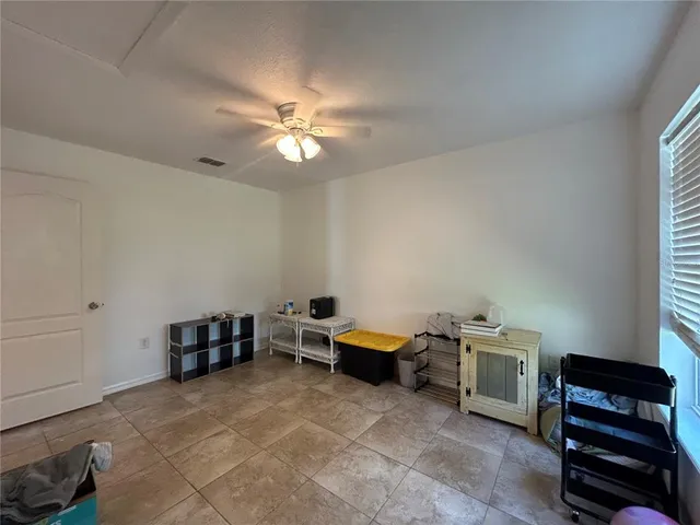 $2,500 | 24383 Southwest 8th Place, Newberry, FL 32669