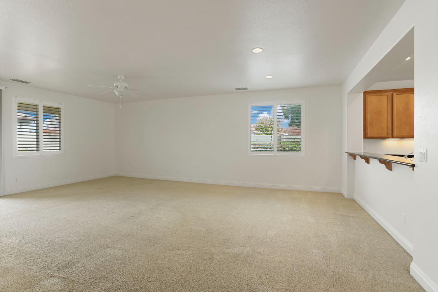 1709 Fox Trot Way Manteca, CA 95336 - Photo 8 of 24 an empty room with a window