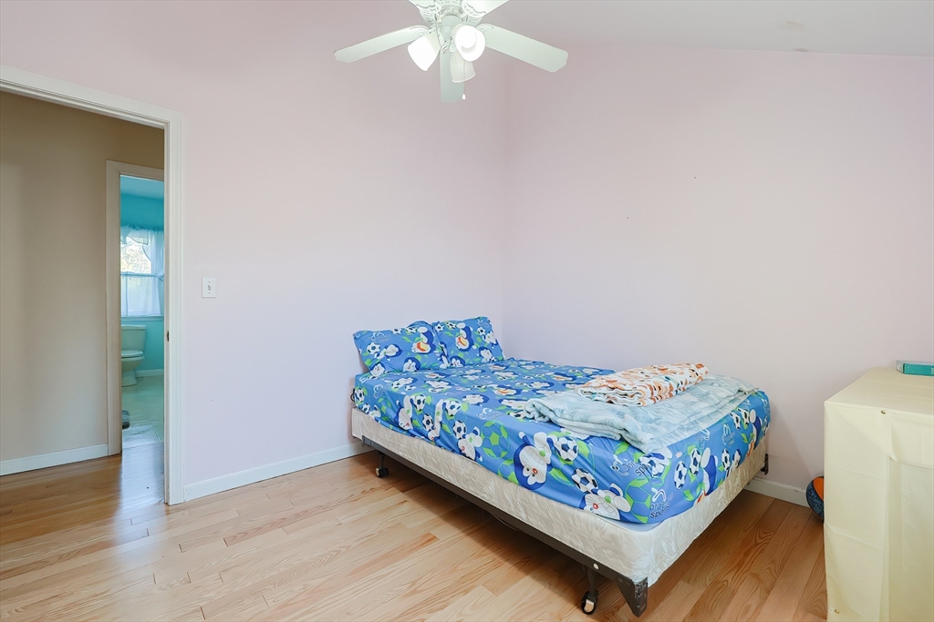 1046 Queen Anne Road Harwich, MA 02645 - Photo 15 of 42 Gallery Image 15
