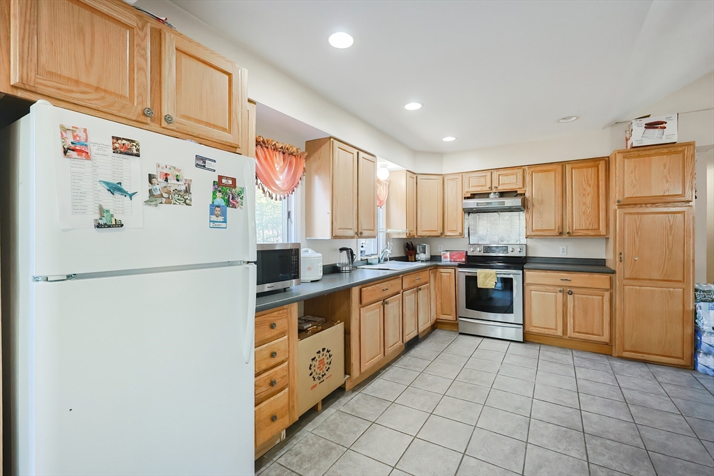 1046 Queen Anne Road Harwich, MA 02645 - Photo 22 of 42 Gallery Image 22