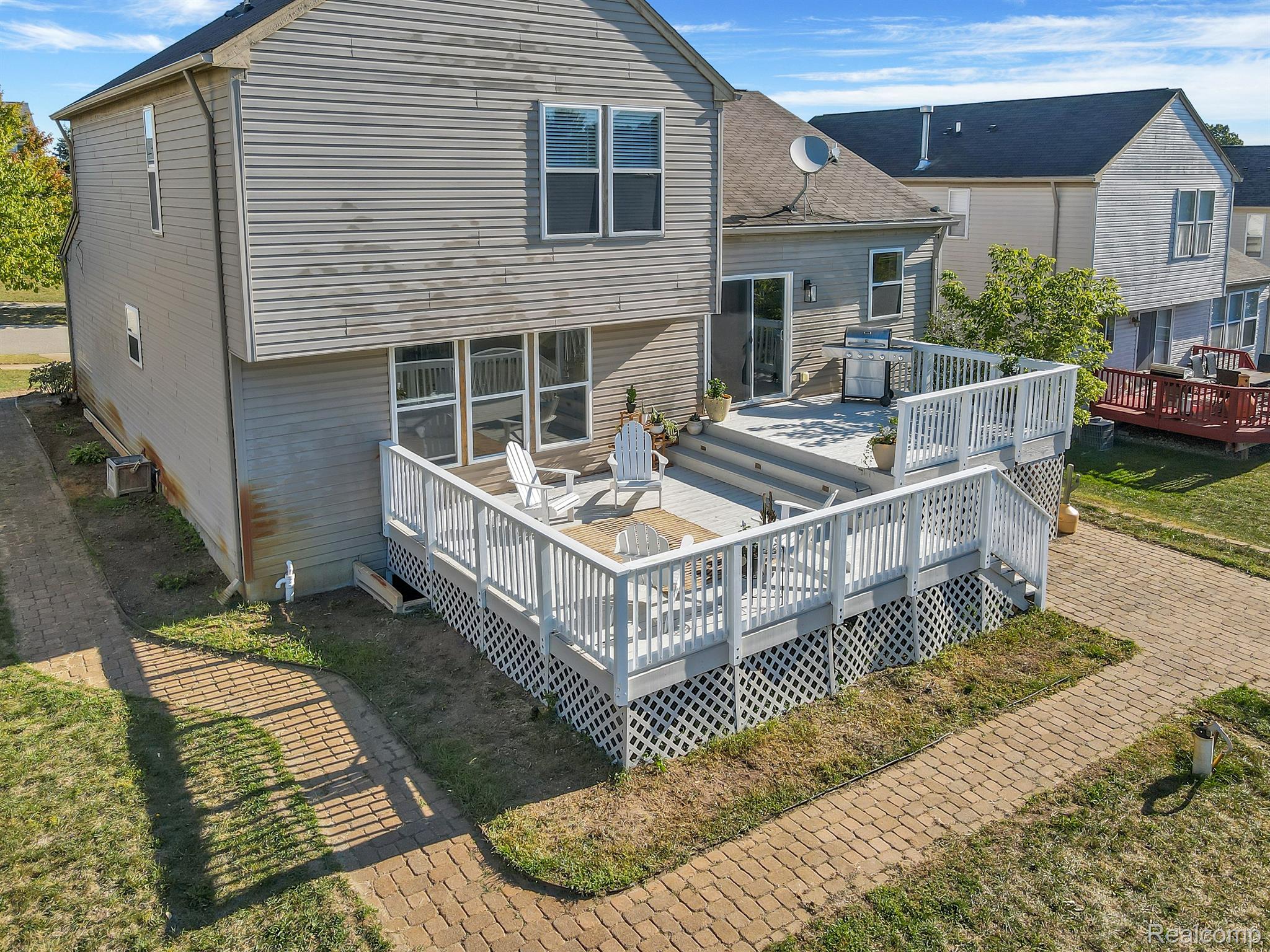 863 Deer Run Lake Road Holly, MI 48442 - Photo 30 of 33 Aerial Deck View