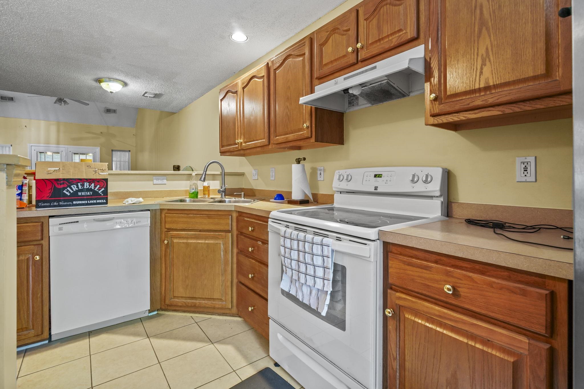 147 Wimbledon Way, Unit 147 Murrells Inlet, SC 29576 - Photo 10 of 30