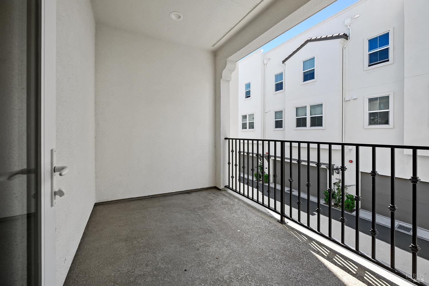 901 Rockview Road Novato, CA 94949 - Photo 9 of 38