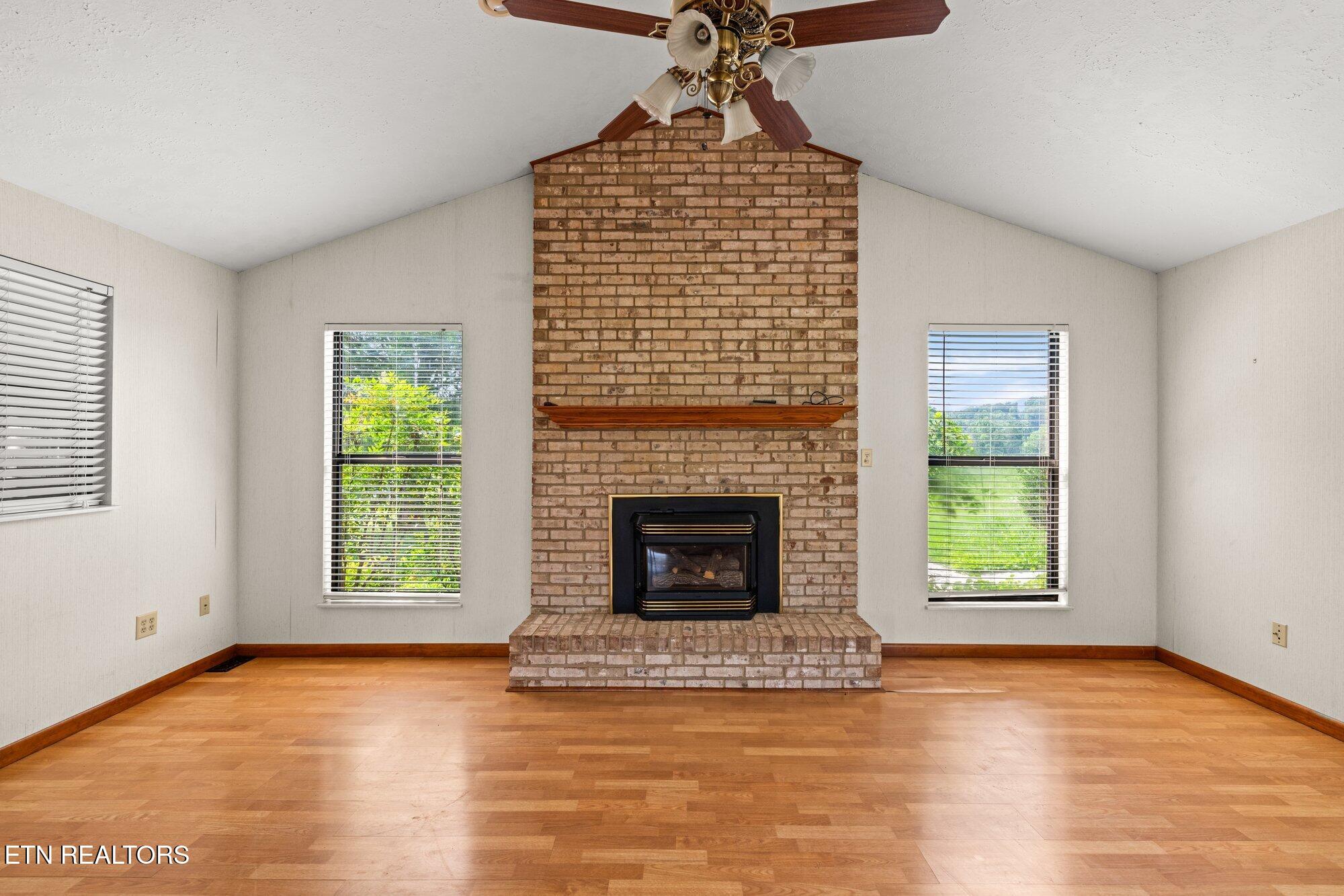 345 Thompson Road Madisonville, TN 37354 - Photo 8 of 60 345-Thompson-Rd-Madisonville-TN-12
