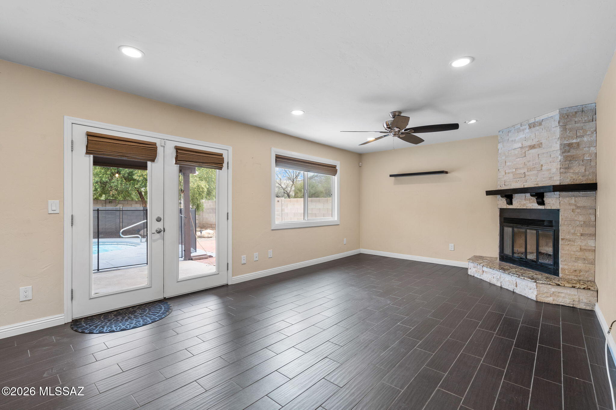 2961 North Río Verde Drive Tucson, AZ 85715 - Photo 7 of 37 13-web-or-mls-2961 N Rio Verde-8