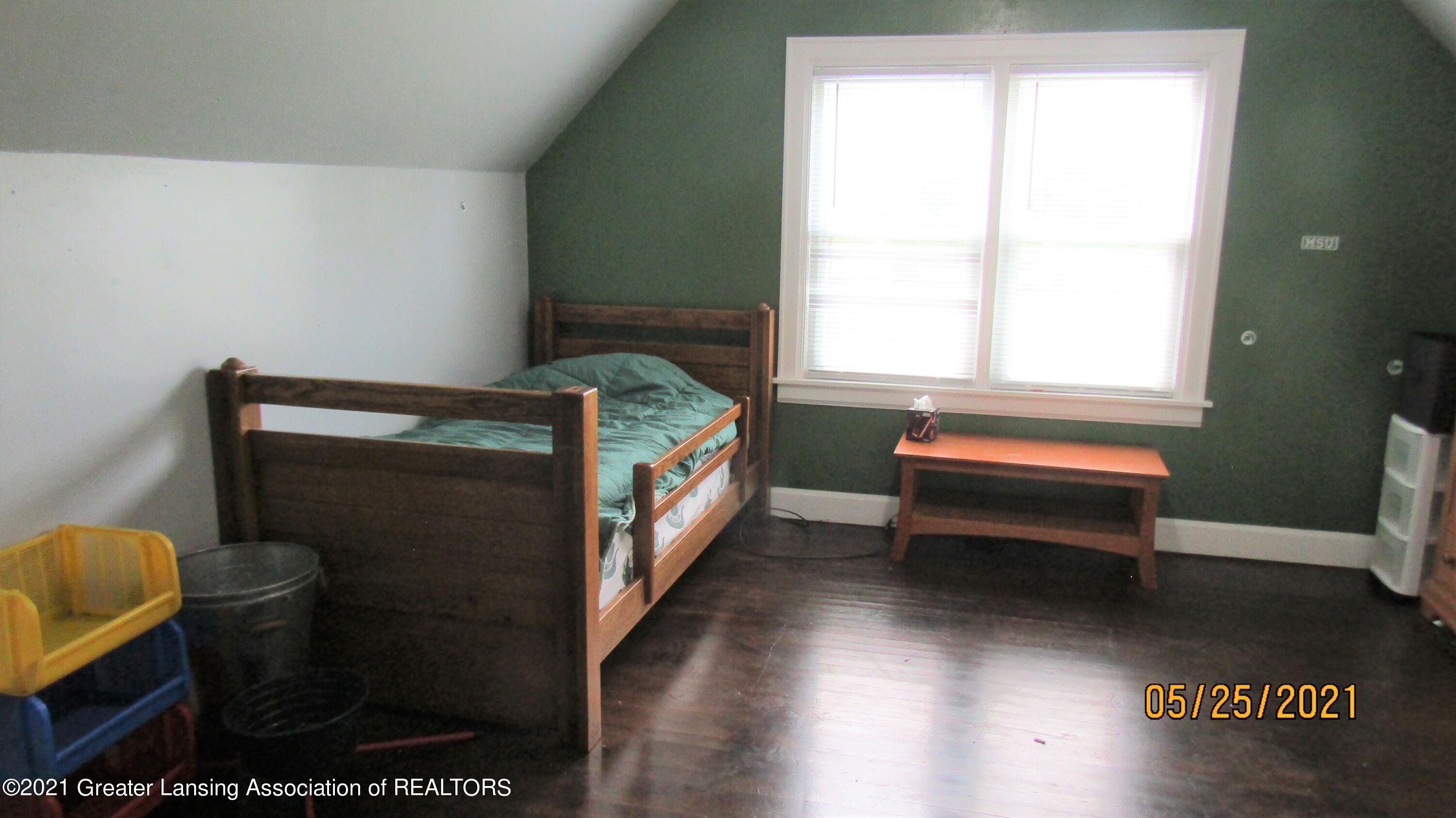 1123 South Perkey Road Charlotte, MI 48813 - Photo 14 of 18 IMG_0190 (2)