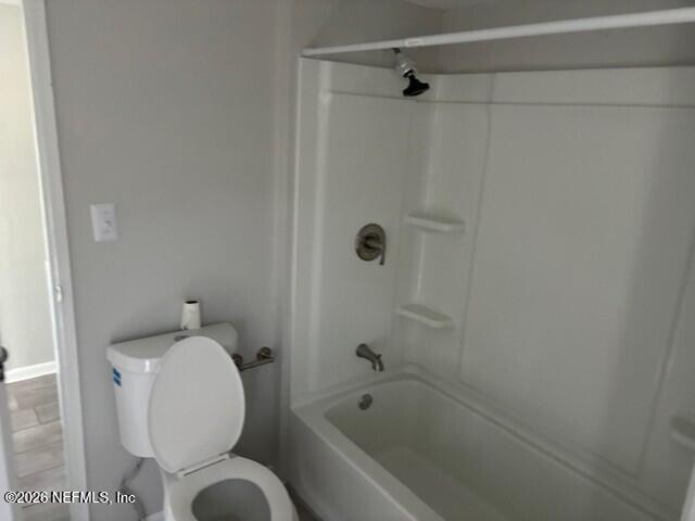 13757 Lanier Road, Unit 13761 Jacksonville, FL 32226 - Photo 11 of 14 11 Hall Bath