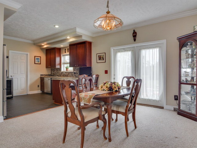 258 Beck Road Williston, SC 29853 - Photo 6 of 23