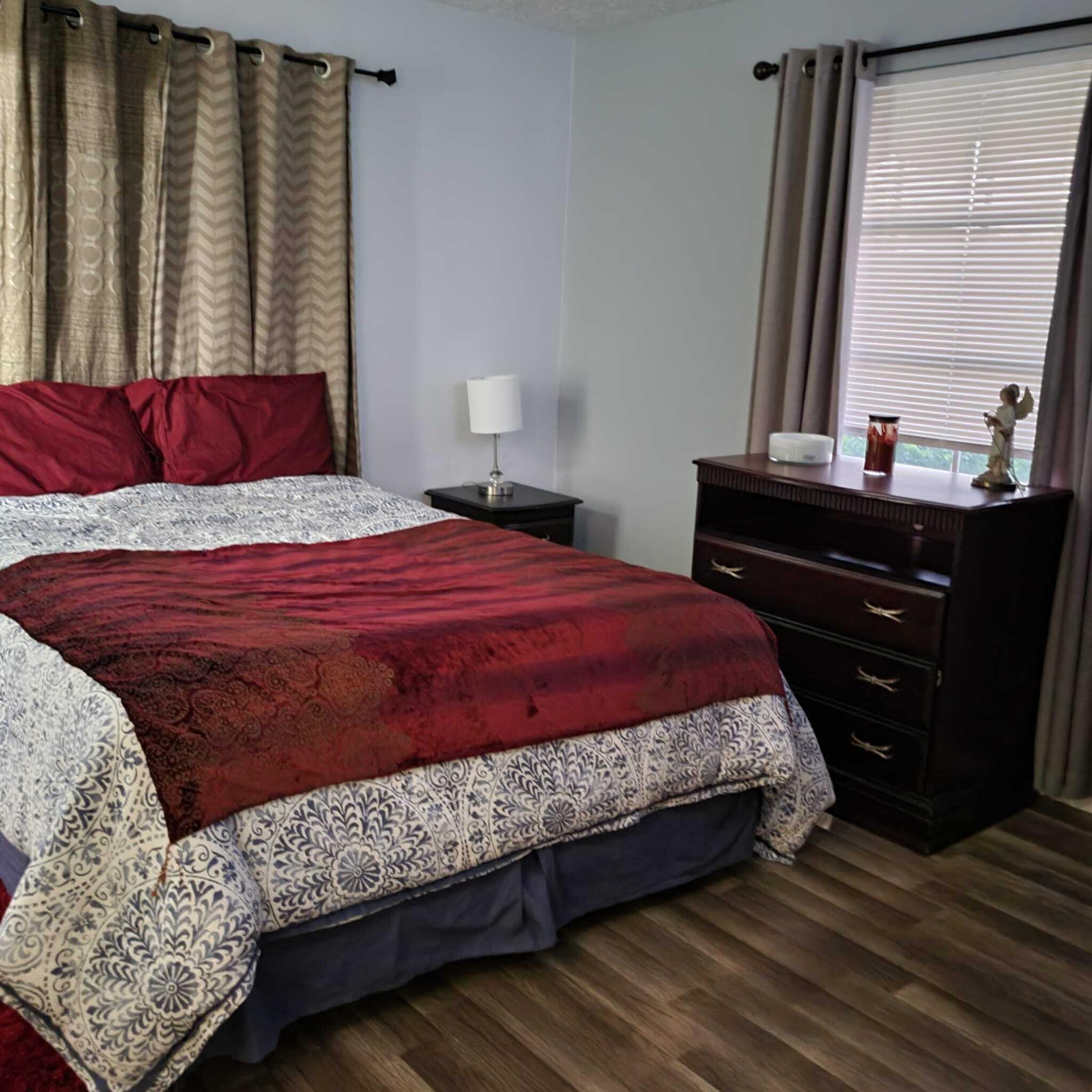 461 West 33rd Street Riviera Beach, FL 33404 - Photo 18 of 56 828e2ed8-7aa9-4af5-ab8c-2b530d7a543b