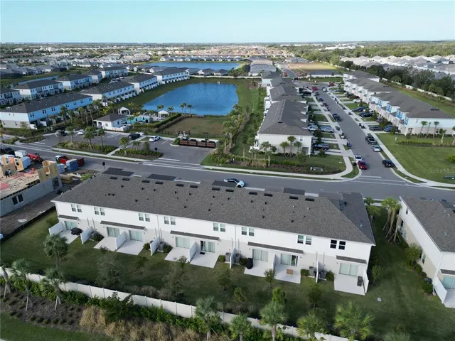 $2,150 | 3063 Novara Lane, Bradenton, FL 34211