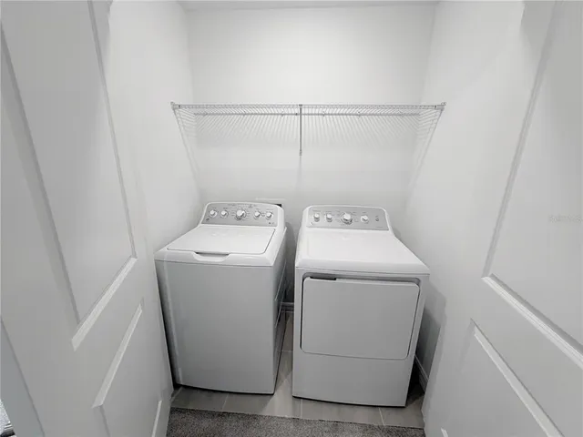 $2,150 | 3063 Novara Lane, Bradenton, FL 34211