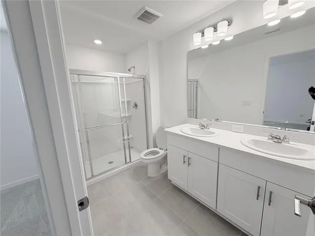 $2,150 | 3063 Novara Lane, Bradenton, FL 34211