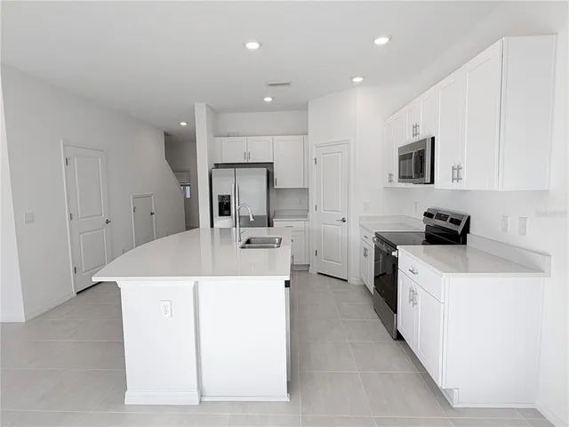 $2,150 | 3063 Novara Lane, Bradenton, FL 34211