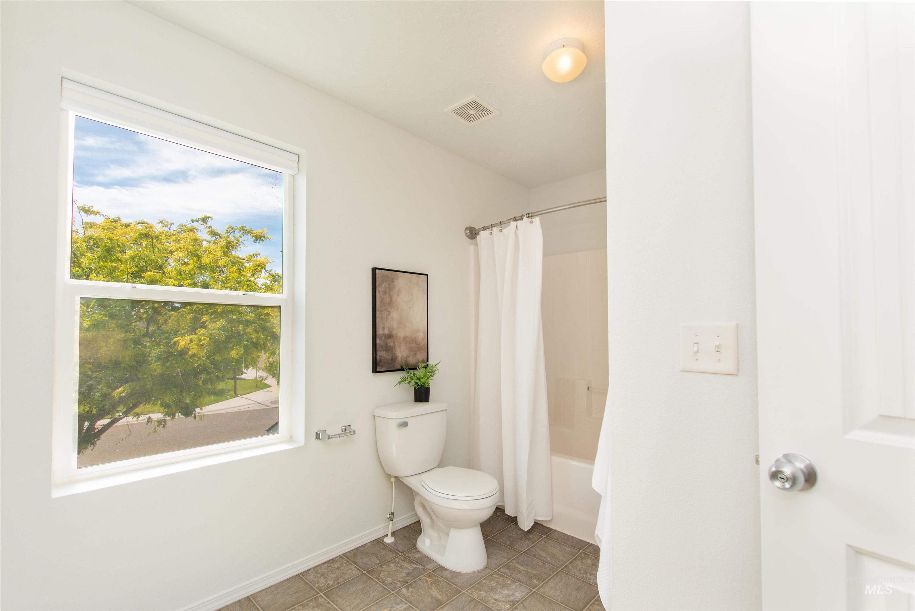 16168 Greenfield Way Caldwell, ID 83607 - Photo 23 of 32