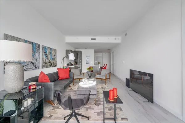 $7,500 | 480 Northeast 31st Street, Unit 3306, Miami, FL 33137