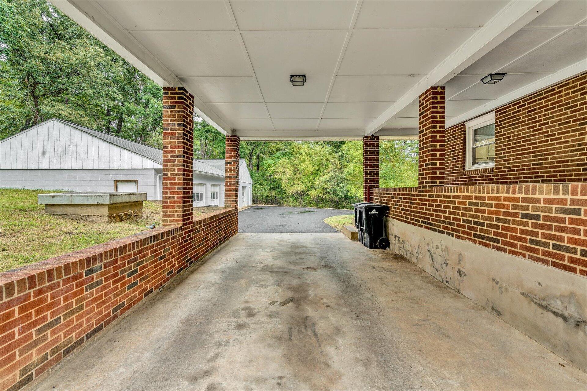 3526 Rutrough Road Southeast Roanoke, VA 24014 - Photo 26 of 33 a view of a pathway with a balcony