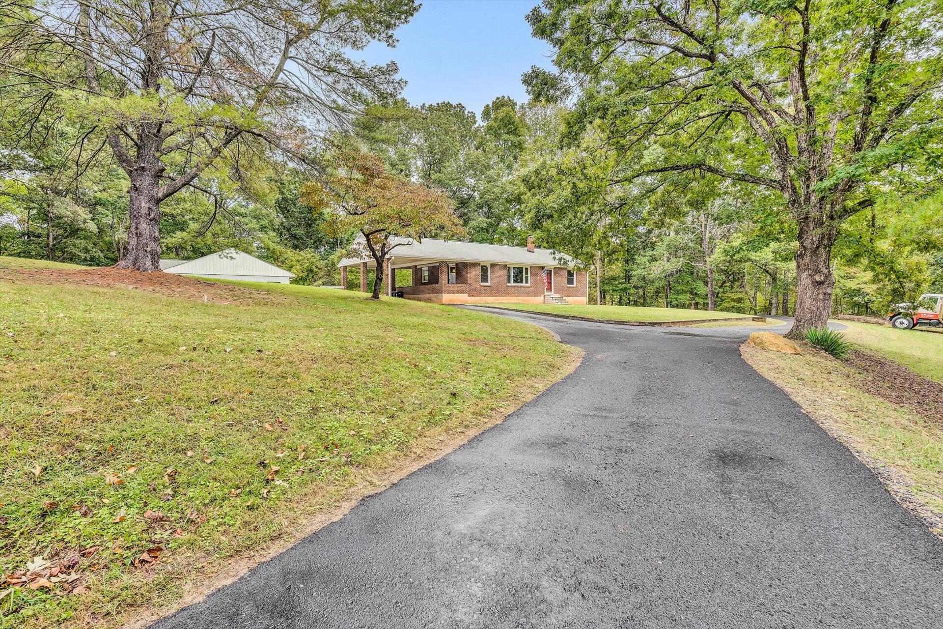 3526 Rutrough Road Southeast Roanoke, VA 24014 - Photo 4 of 33 a view of a yard with an outdoor space