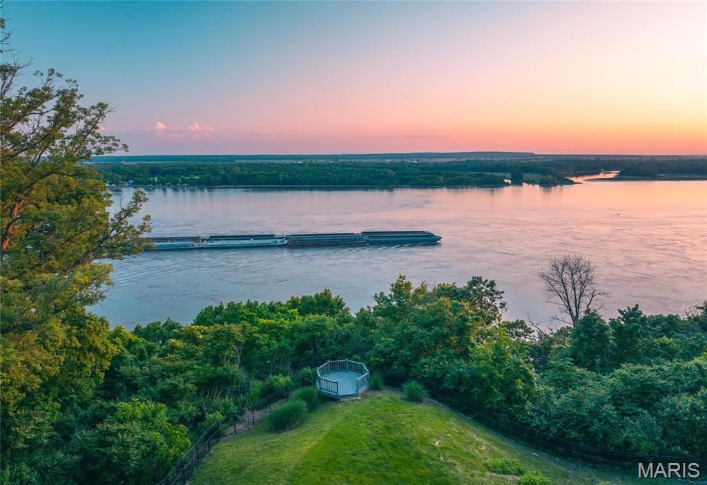 3 Fairmount Drive Alton, IL 62002 - Photo 11 of 96