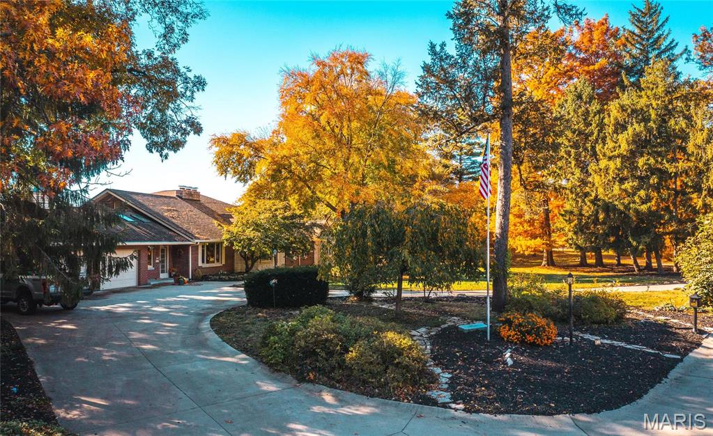 3 Fairmount Drive Alton, IL 62002 - Photo 17 of 96