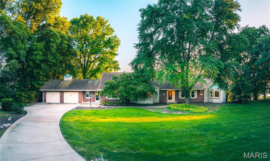 3 Fairmount Drive Alton, IL 62002 - Photo 8 of 96