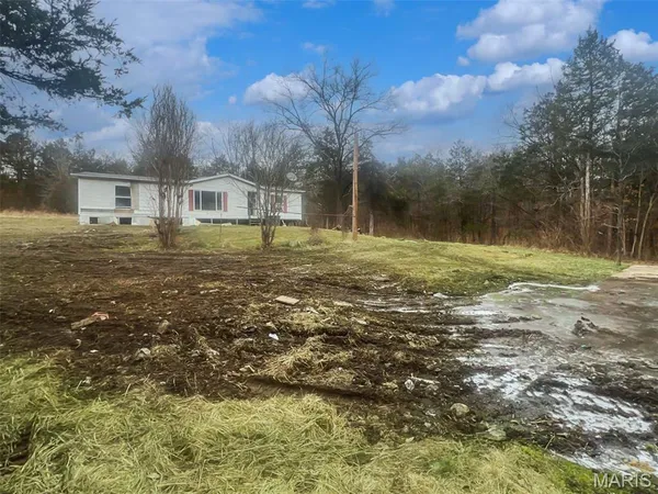 $86,388 | 401 Hill Side Road, De Soto, MO 63020