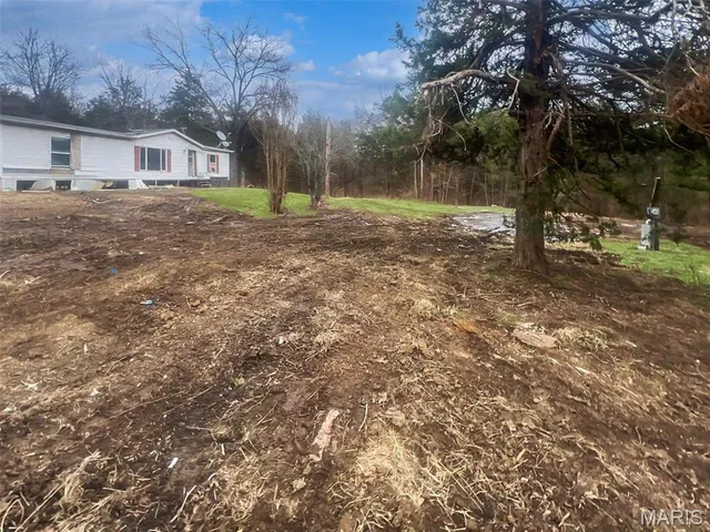 $93,900 | 401 Hill Side Road, De Soto, MO 63020