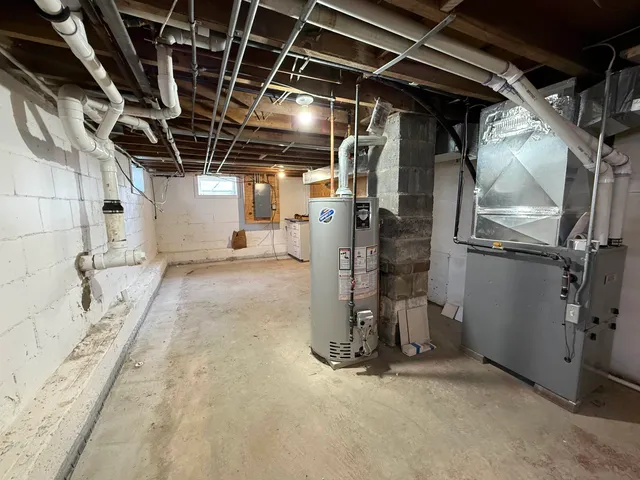 $299,900 | N2552 East State Highway M35, Menominee, MI 49858