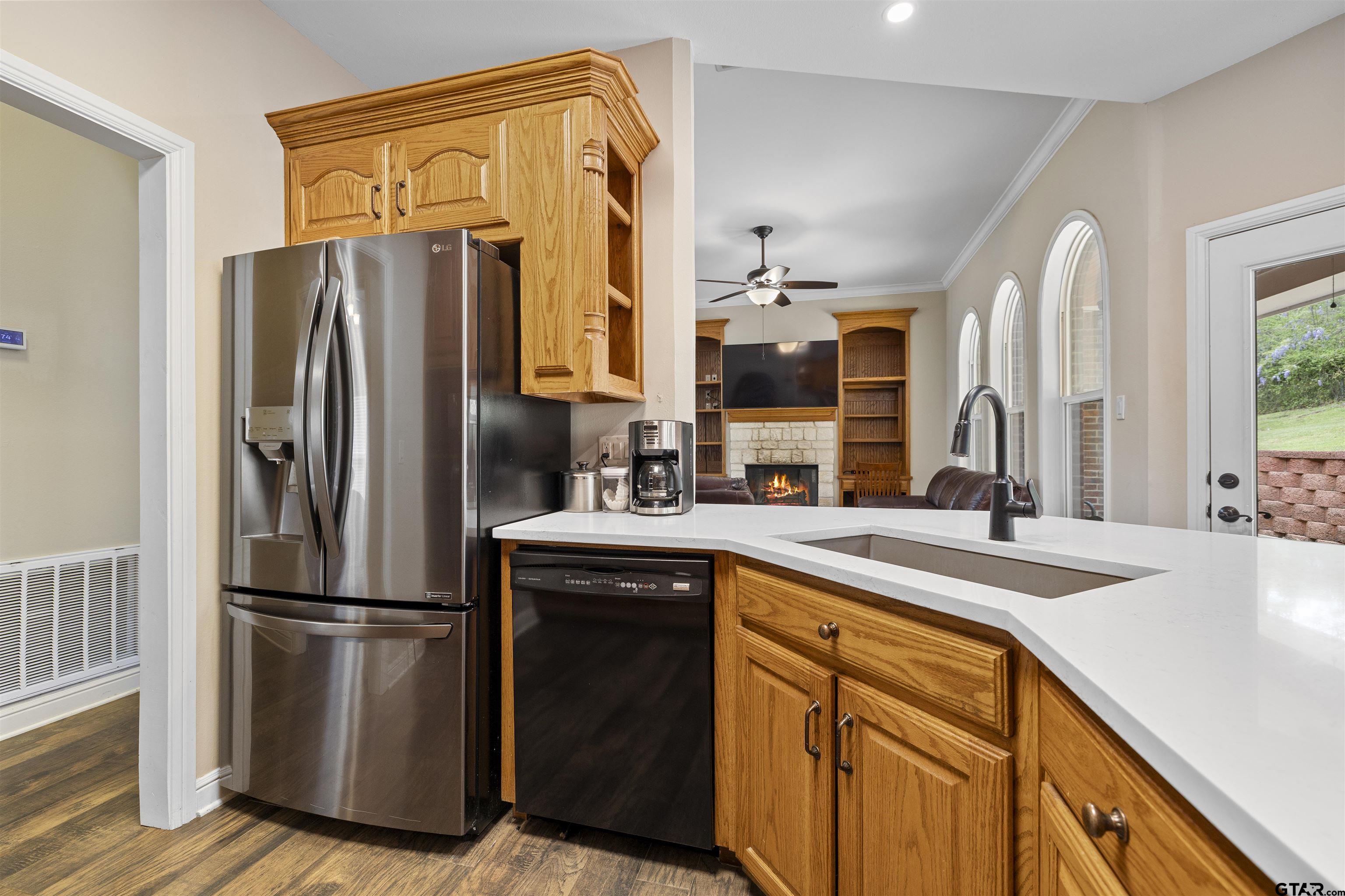 17334 Hidden Valley Lane Flint, TX 75762 - Photo 13 of 33