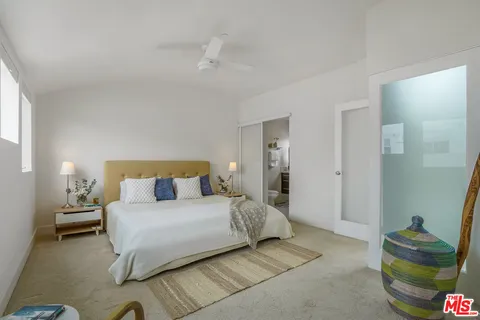 $1,395,000 | 1254 24th Street, Unit 4, Santa Monica, CA 90404