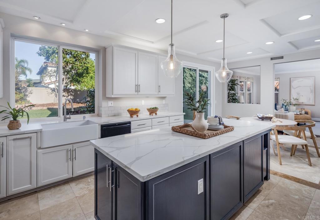 8092 Paseo Arrayan Carlsbad, CA 92009 - Photo 12 of 43 Kitchen