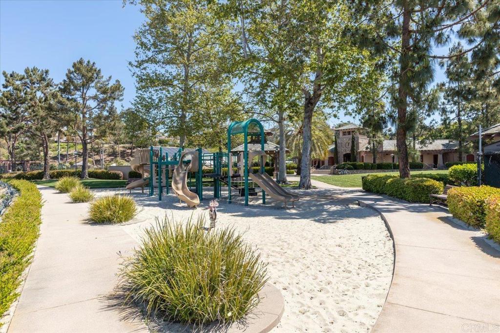 8092 Paseo Arrayan Carlsbad, CA 92009 - Photo 42 of 43 Community Park