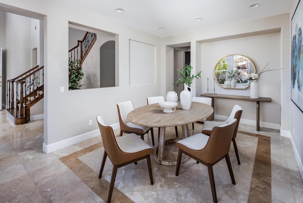 8092 Paseo Arrayan Carlsbad, CA 92009 - Photo 6 of 43 Dining Room