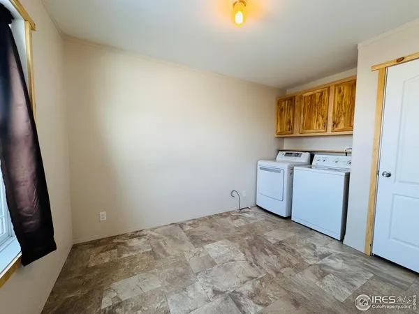 an empty room with window