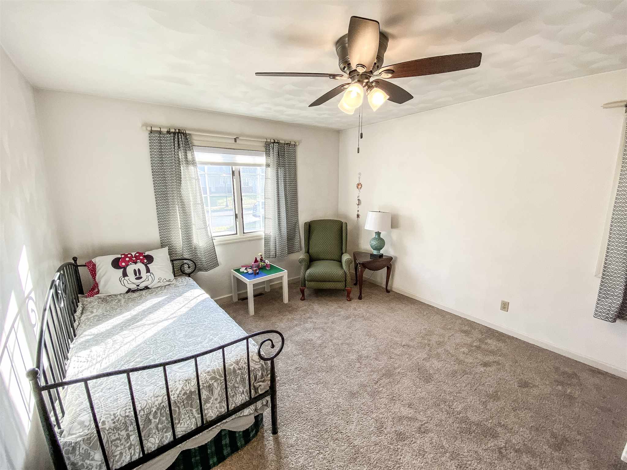 6709 North Camelot Road Peoria, IL 61615 - Photo 22 of 31 Gallery Image 22