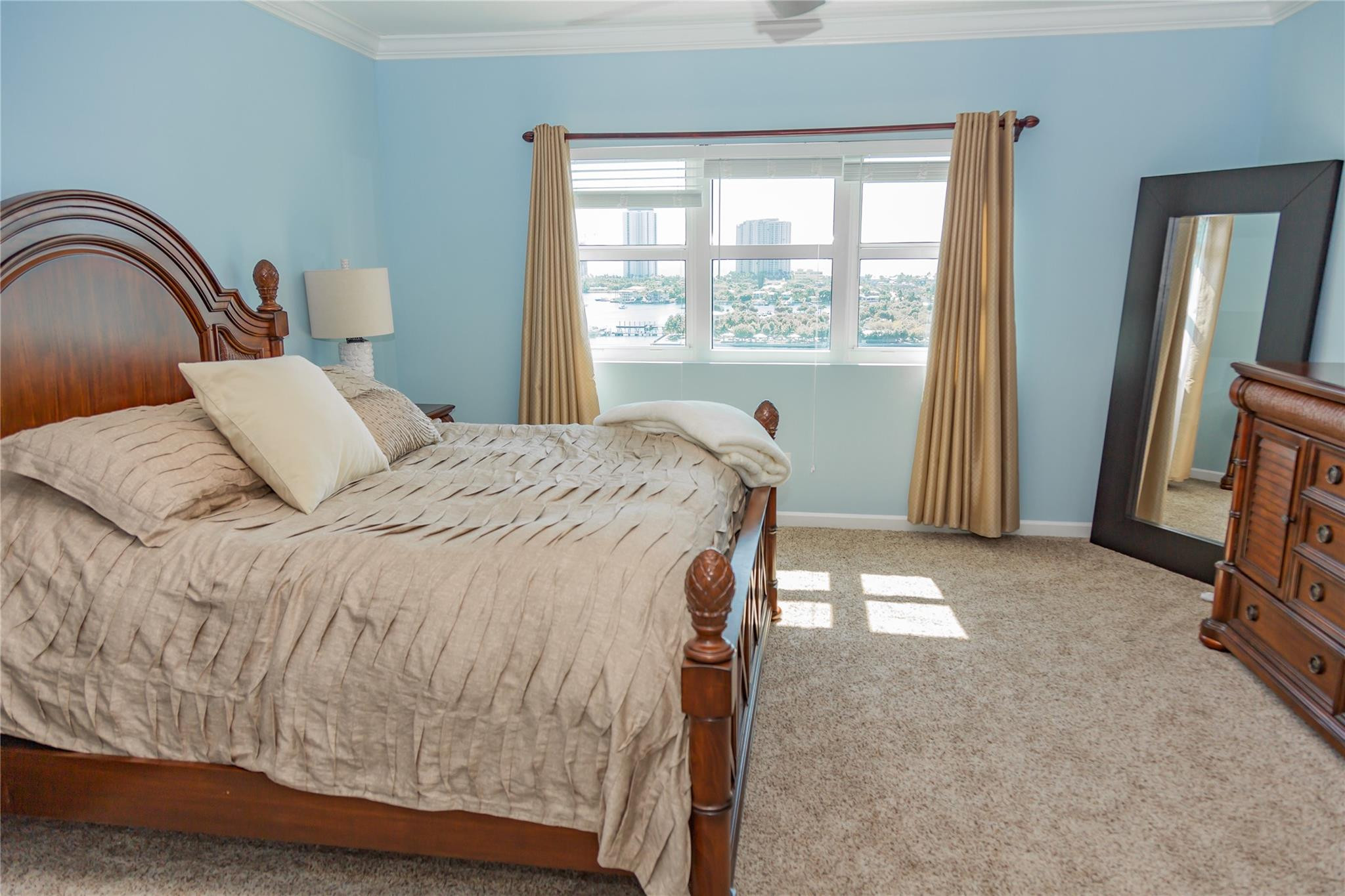 2640 Lake Shore Drive, Unit 1410 Riviera Beach, FL 33404 - Photo 11 of 26 Photo 11