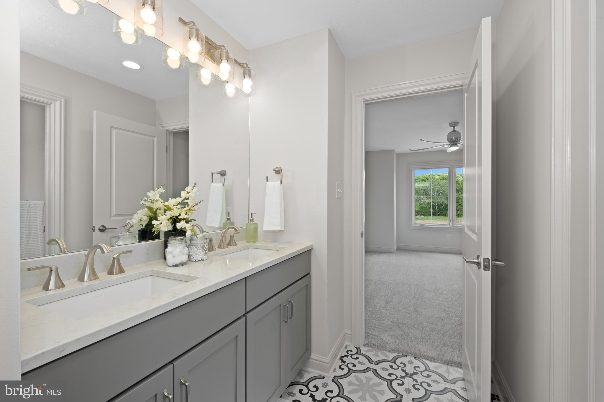 530 Newcomen Road, Unit R1D Exton, PA 19341 - Photo 34 of 51
