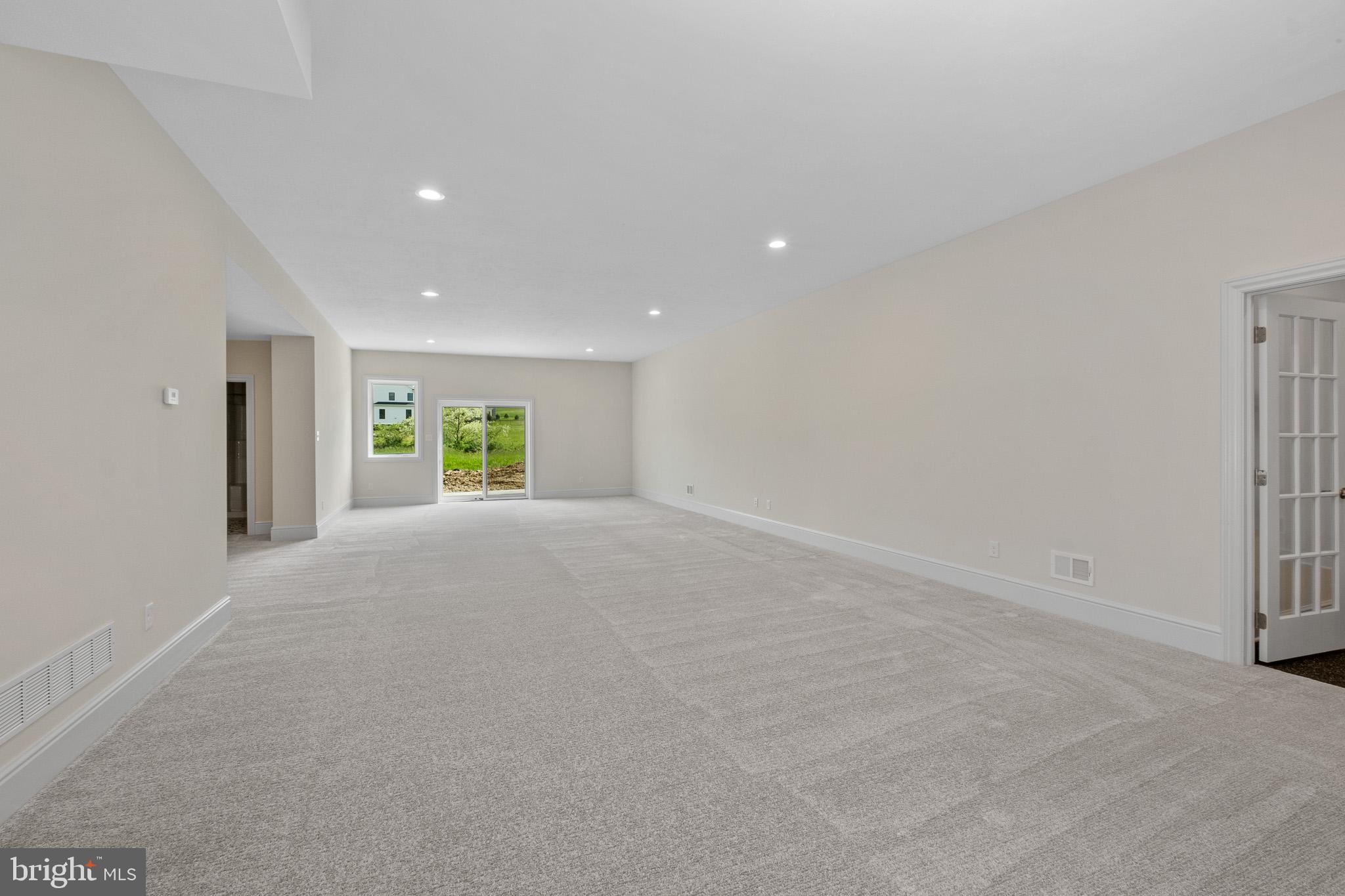 530 Newcomen Road, Unit R1D Exton, PA 19341 - Photo 42 of 51