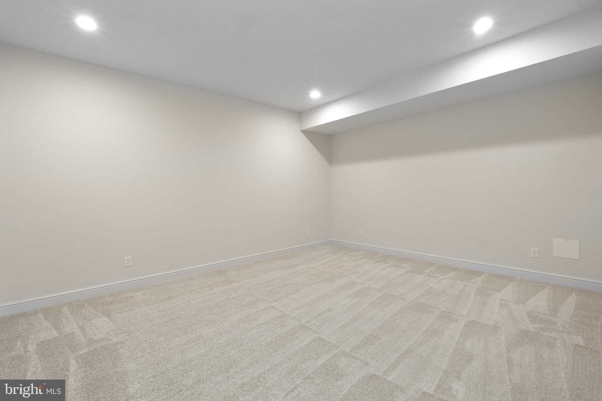 530 Newcomen Road, Unit R1D Exton, PA 19341 - Photo 44 of 51