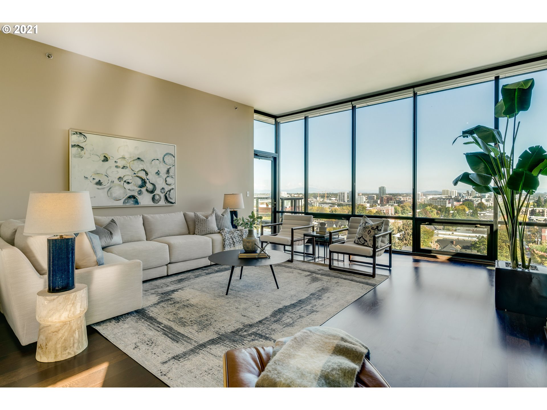 2448 Northwest Westover Road, Unit E502 Portland, OR 97210 - Photo 3 of 31 Gallery Image 3