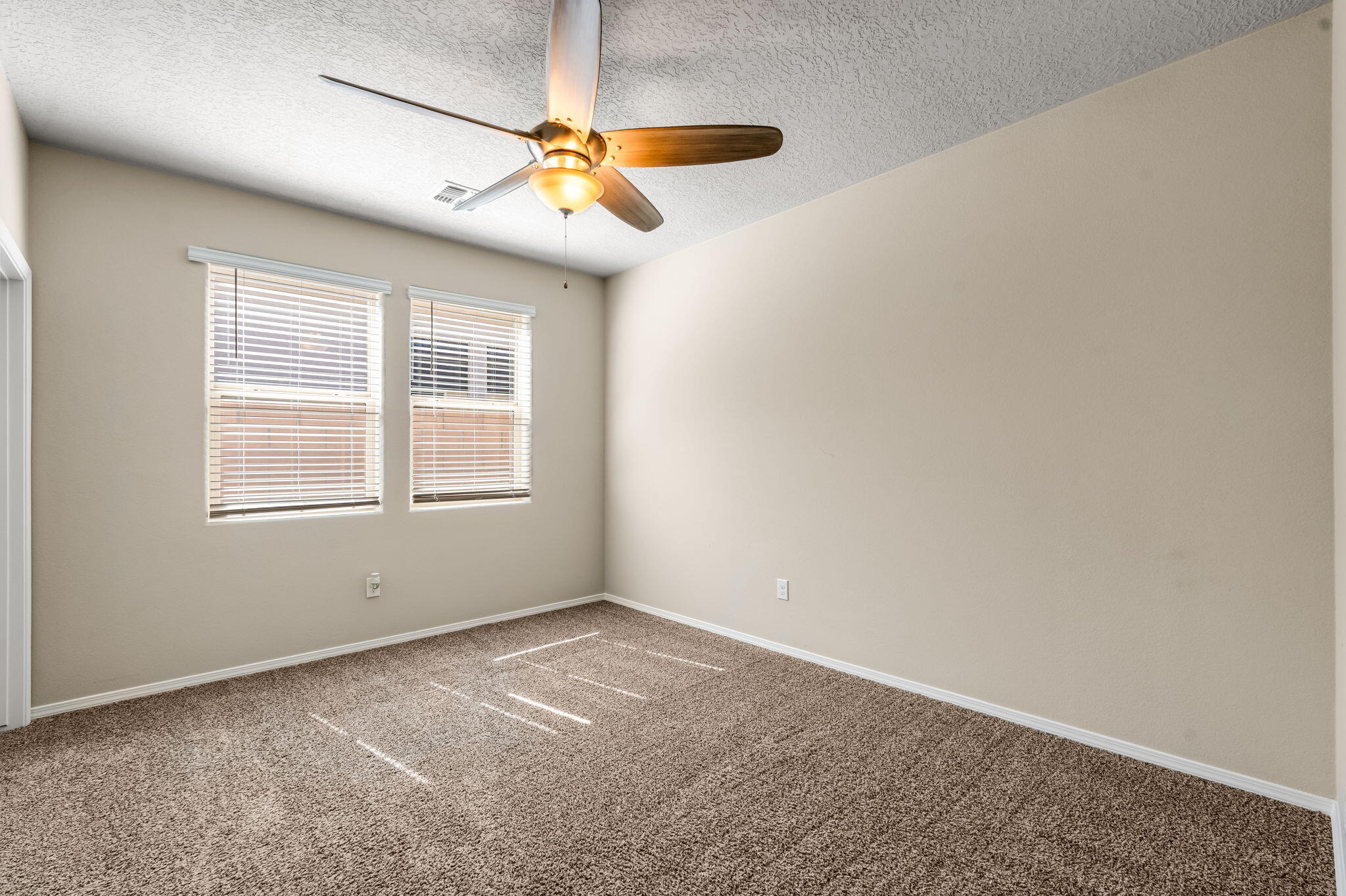 6512 Gannett Drive Northeast Rio Rancho, NM 87144 - Photo 22 of 38 Gallery Image 22