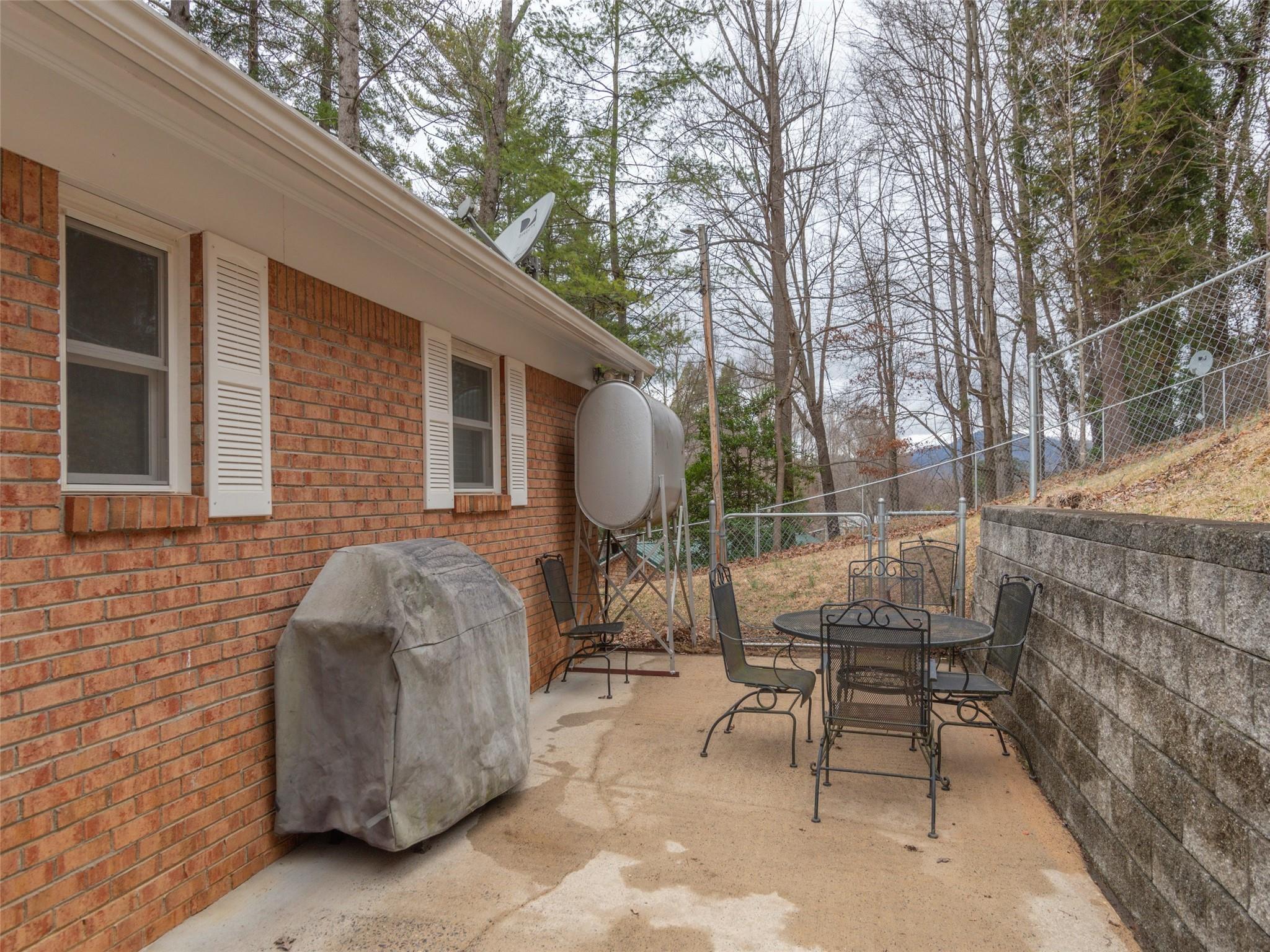 51 Belleview Road Waynesville, NC 28786 - Photo 18 of 23 Gallery Image 18