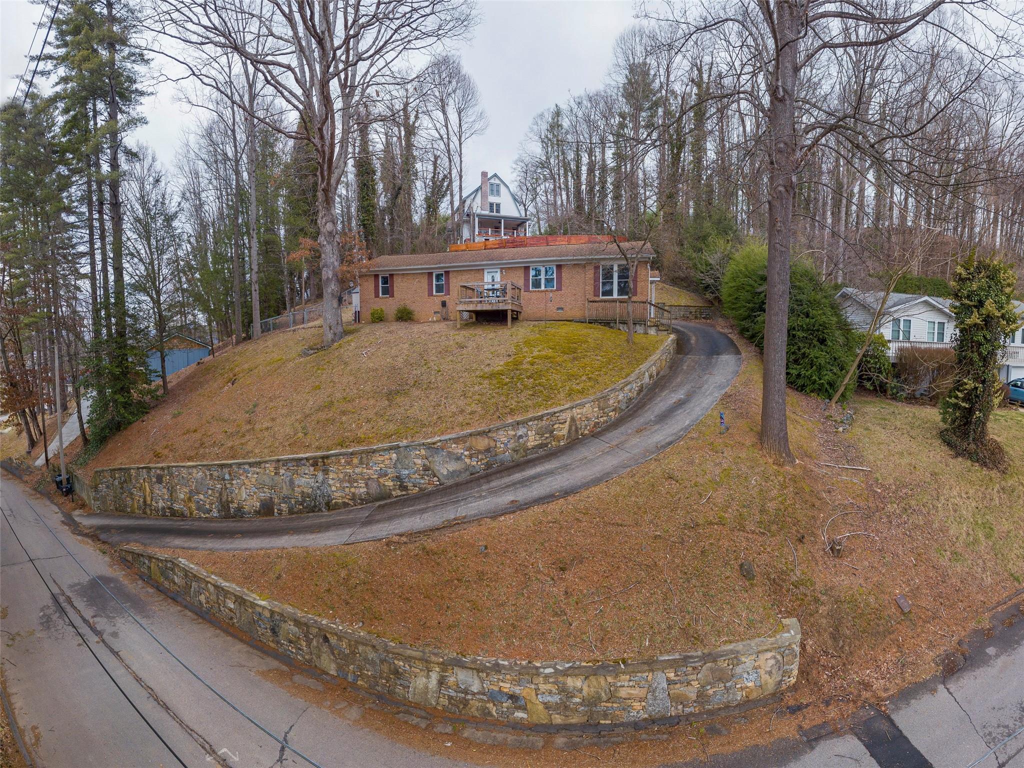 51 Belleview Road Waynesville, NC 28786 - Photo 22 of 23 Gallery Image 22