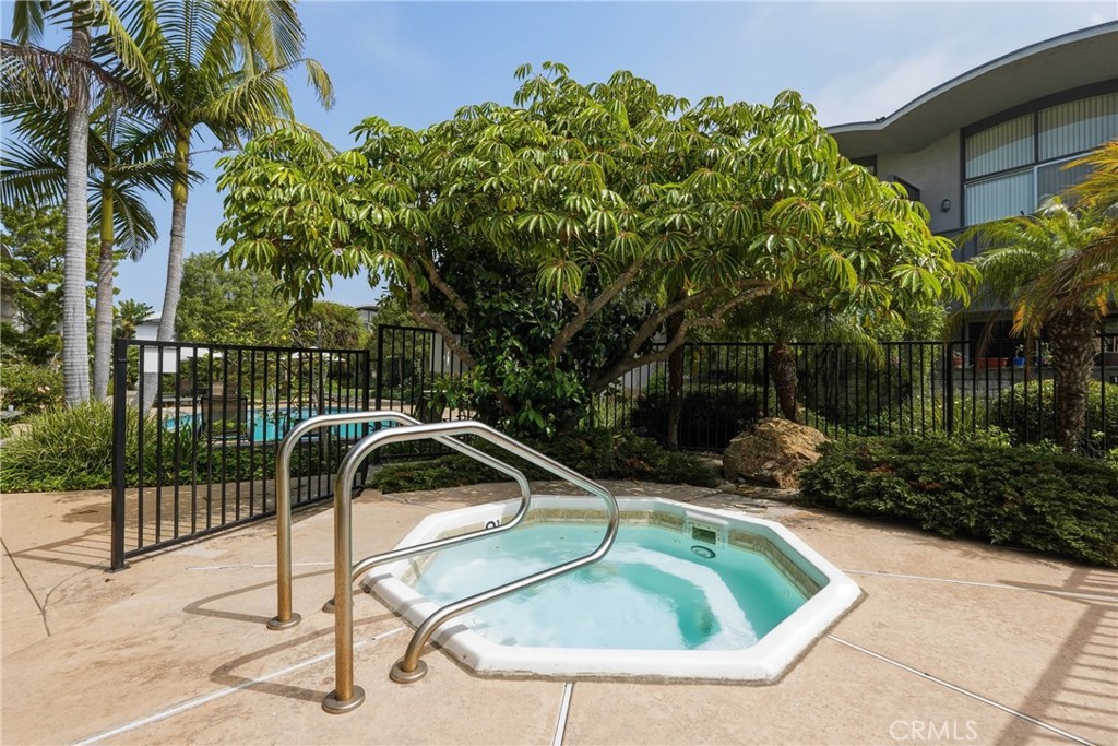 13231 Fiji Way, Unit H Marina del Rey, CA 90292 - Photo 80 of 81