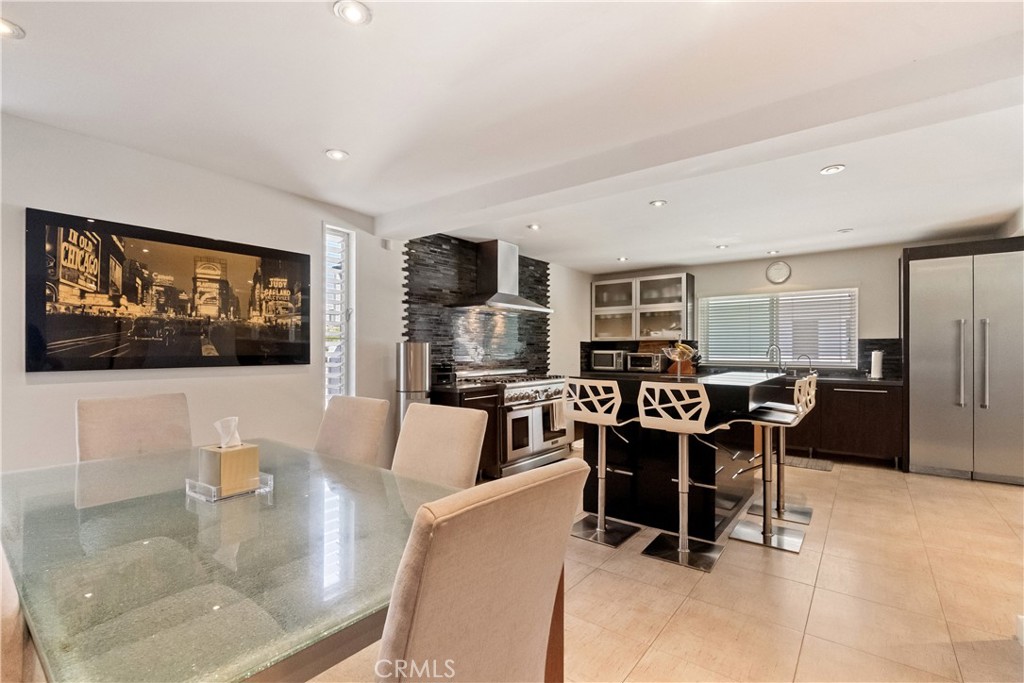 13231 Fiji Way, Unit H Marina del Rey, CA 90292 - Photo 9 of 81